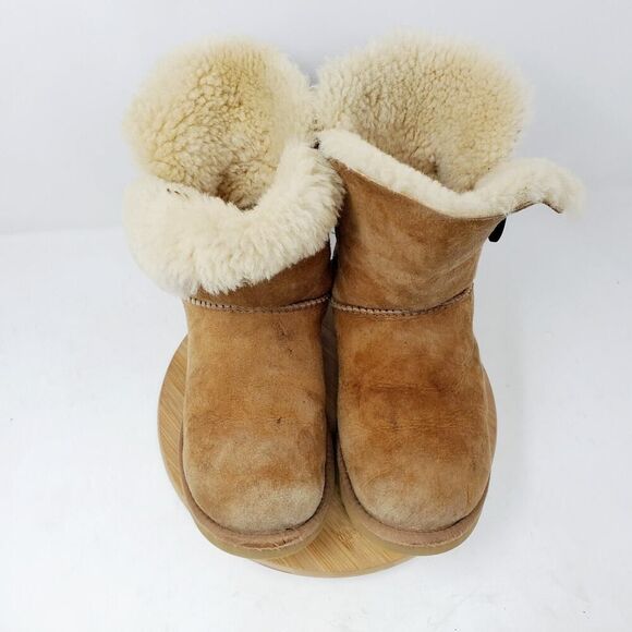 UGG Bailey II Boots Womens 7 Brown Suede‎ Sheepskin Winter Button Classic Shoes - Picture 4 of 11